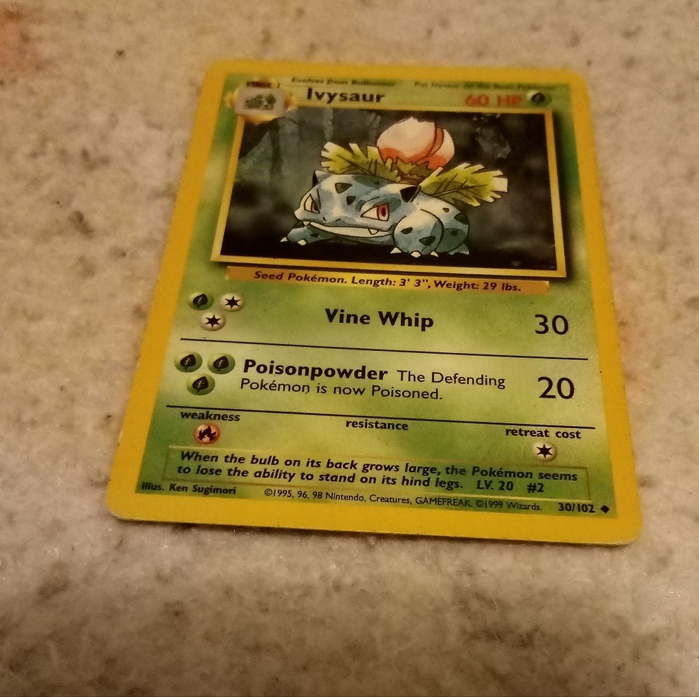 Pokemon vintage Ivysaur 30/102 Base Set WOTC Non Holo